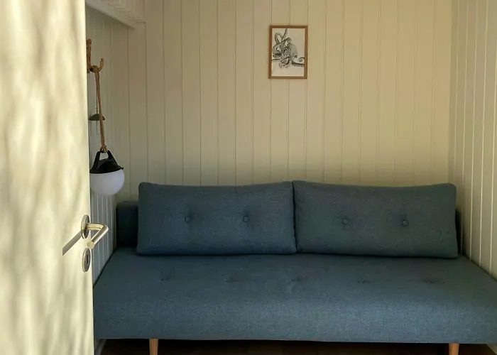 Charming Summer House Close To The Water * Frorup